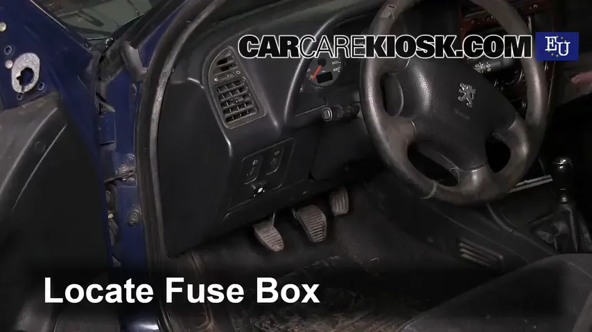 2002 Peugeot 306 Meridian 1.8L 4 Cyl. Fuse (Interior) Check